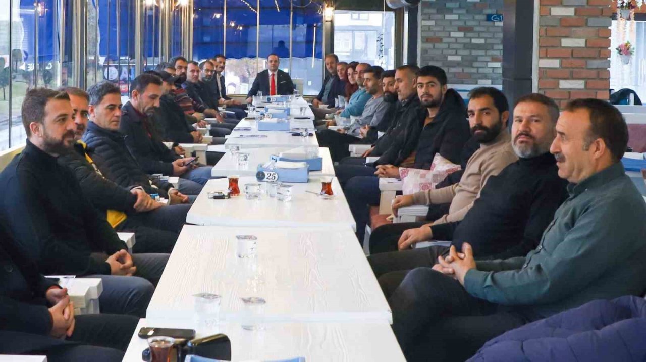 Başkan Çintay,"Gazeteciler, toplumun sesi ve gözü olmaya devam ediyor"