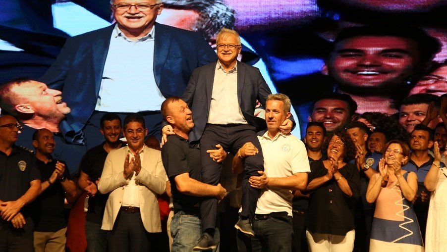 Burhaniye 4. Kitap Fuarı’na görkemli kapanış töreni