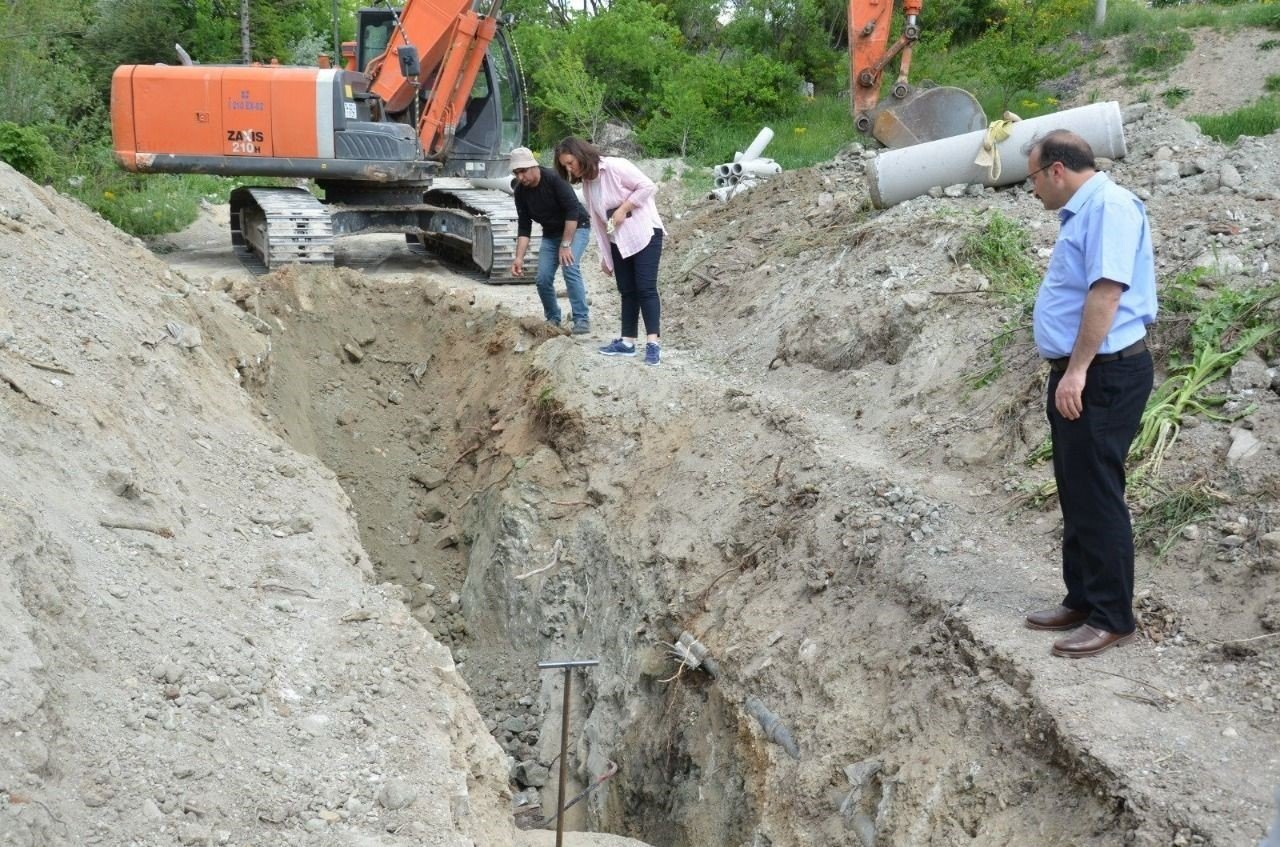 Emet’teki su sıkıntısının sebebi, eskimiş alt yapı ve görünmeyen su kaçakları