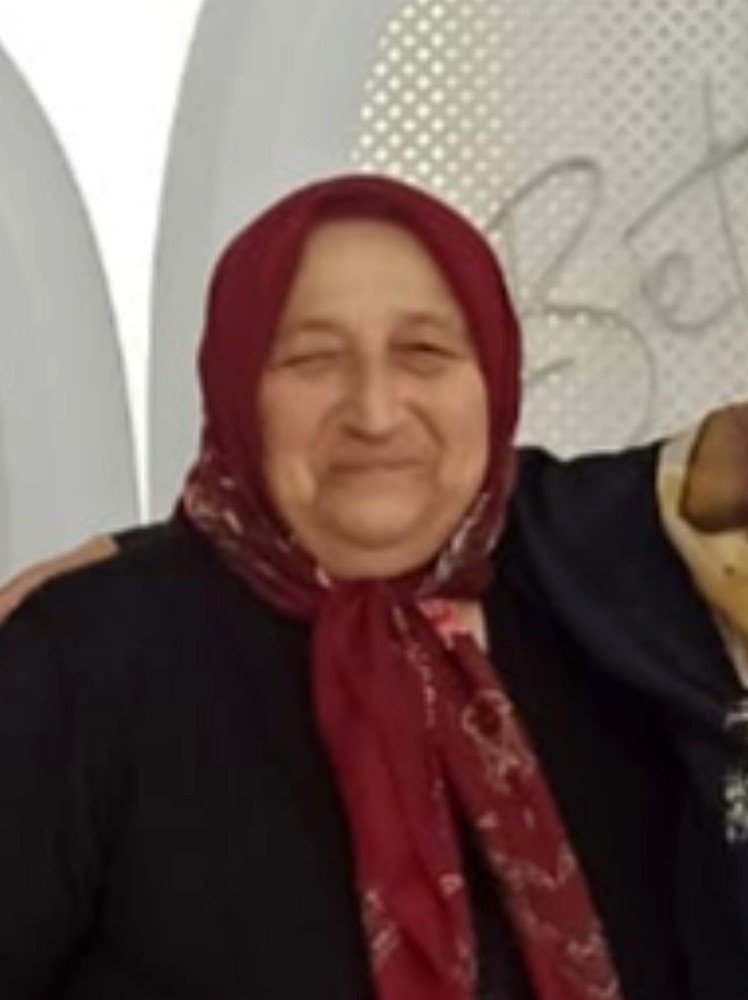 Kazada ağır yaralanan kadın hastanede hayatını kaybetti