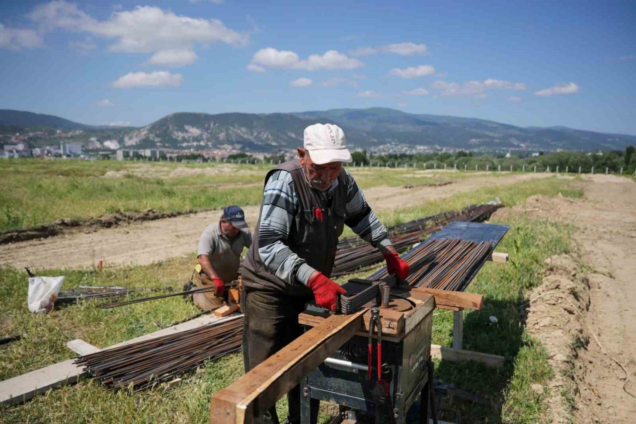 Kütahya Belediyesi yenilenebilir enerji yatırımlarına GES ile devam ediyor