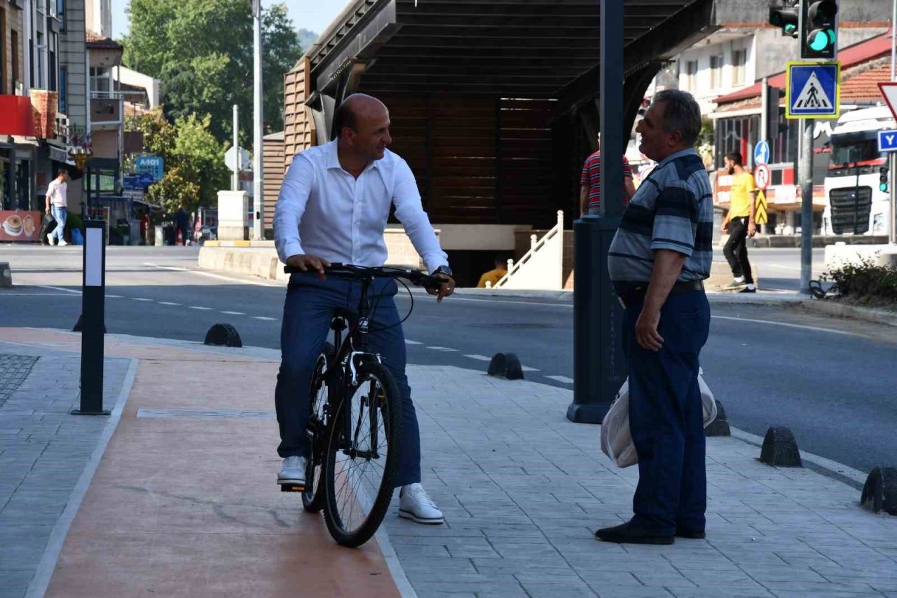 Doktor başkandan sağlıklı yaşam için her haneye bir bisiklet