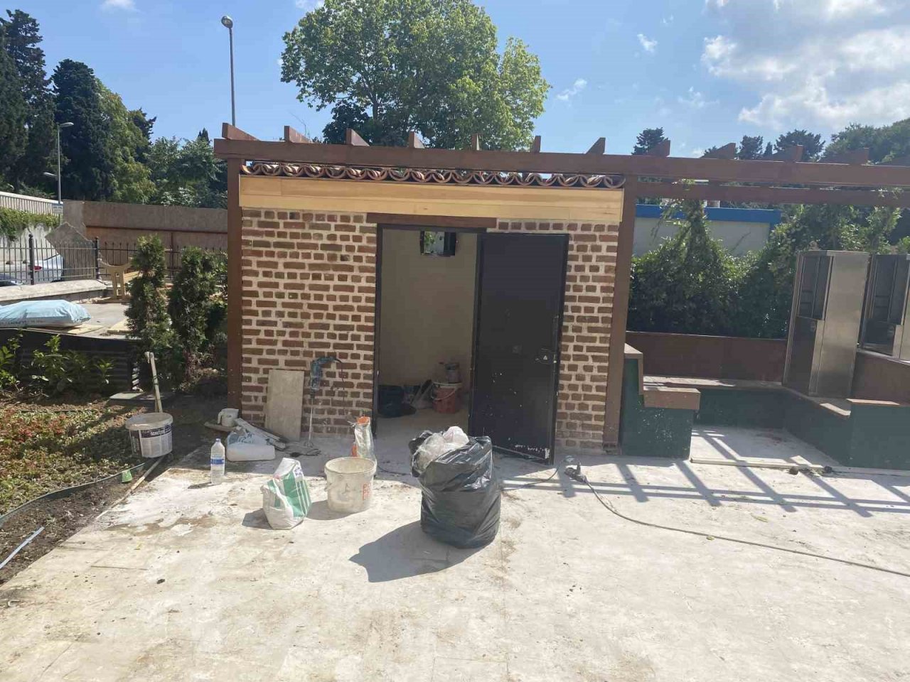 Zeytinburnun’da alev alev yanan tarihi fırının restorasyonunun yüzde 95’i tamamlandı