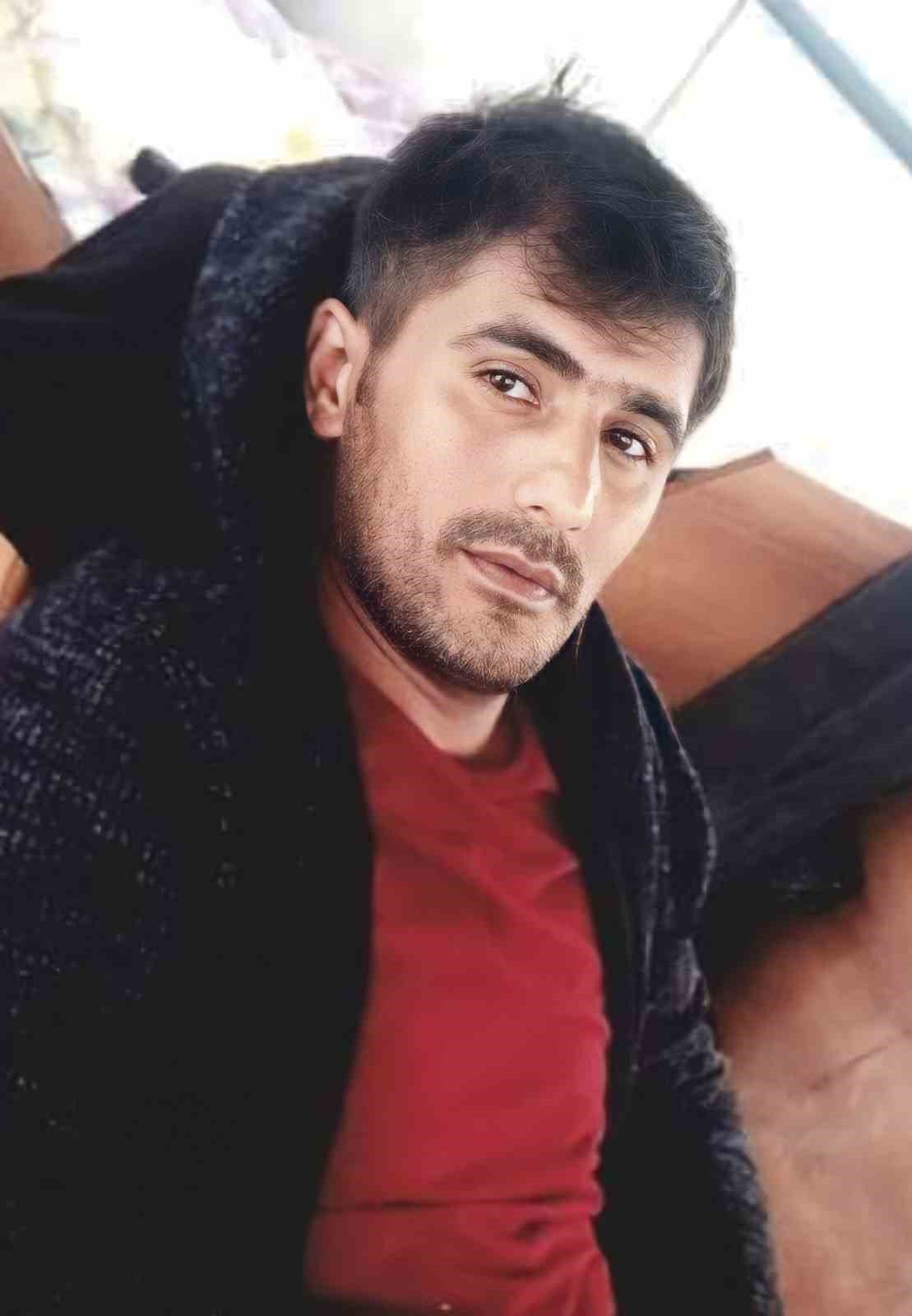 Samsun’da 1 kişinin öldüğü 2 kişinin yaralandığı silahlı kavga kamerada