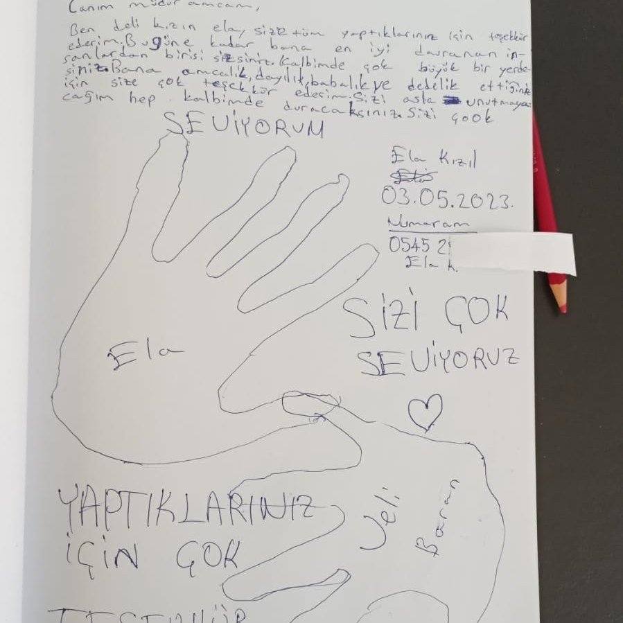 Aydın’da depremzedelerin bıraktığı notlar duygulandırdı