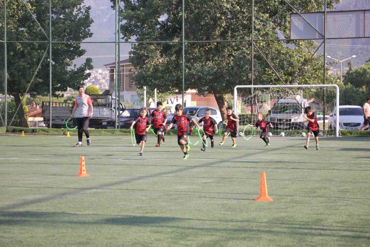 Denizli İdmanyurdu, alt yapıda çalışmalara hız verdi