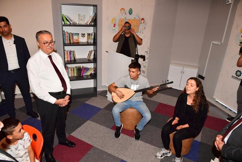 Diyarbakır’ın yeni eğitim ve teknoloji merkezi açıldı