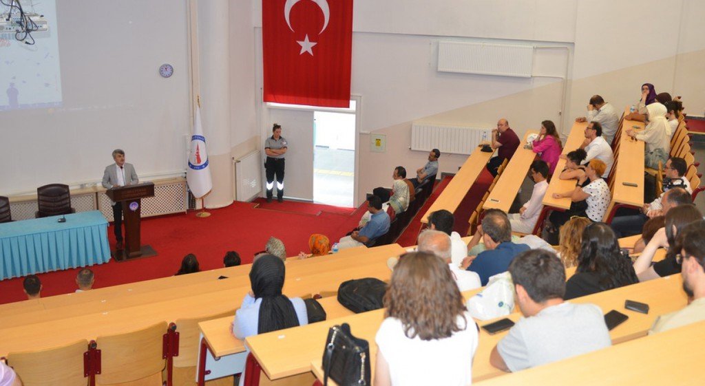 DPÜ’de mezun buluşmaları etkinliği