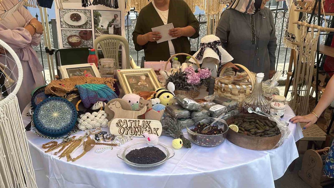 Tadına bakan paket paket aldı