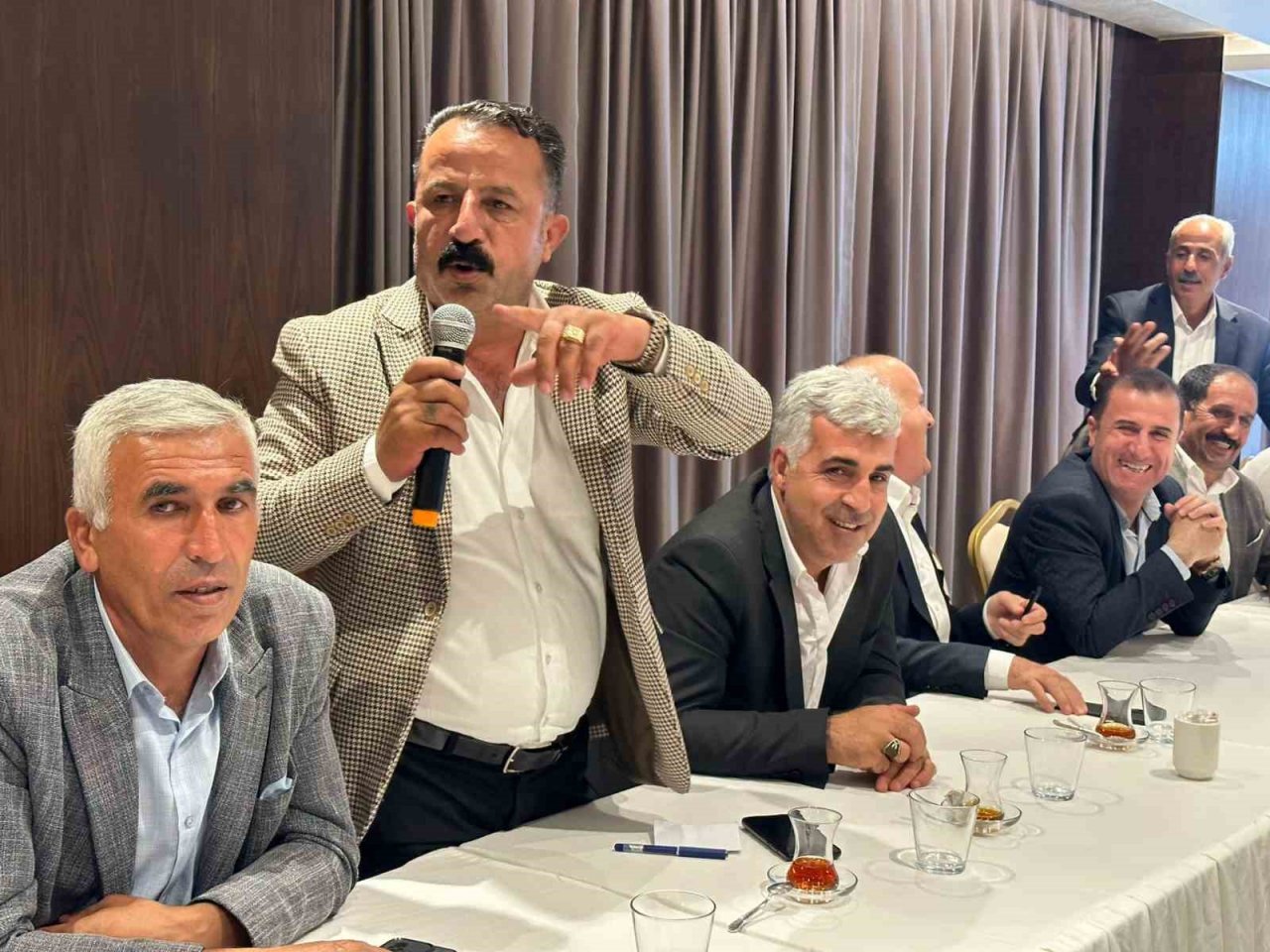 Yüksekova’da taziye yemeklerinin kaldırılması girişimi