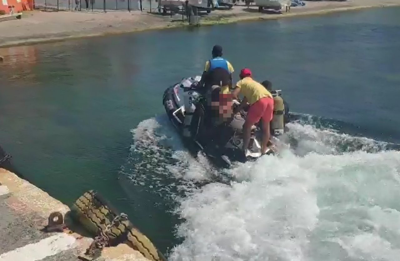 Denizde kaybolan gencin cansız bedeni 3 gün sonra bulundu