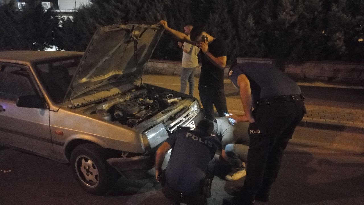 “Ne bakıyorsun?” diye tartıştıktan sonraki gece 2 arabayla gelip terör estirdiler