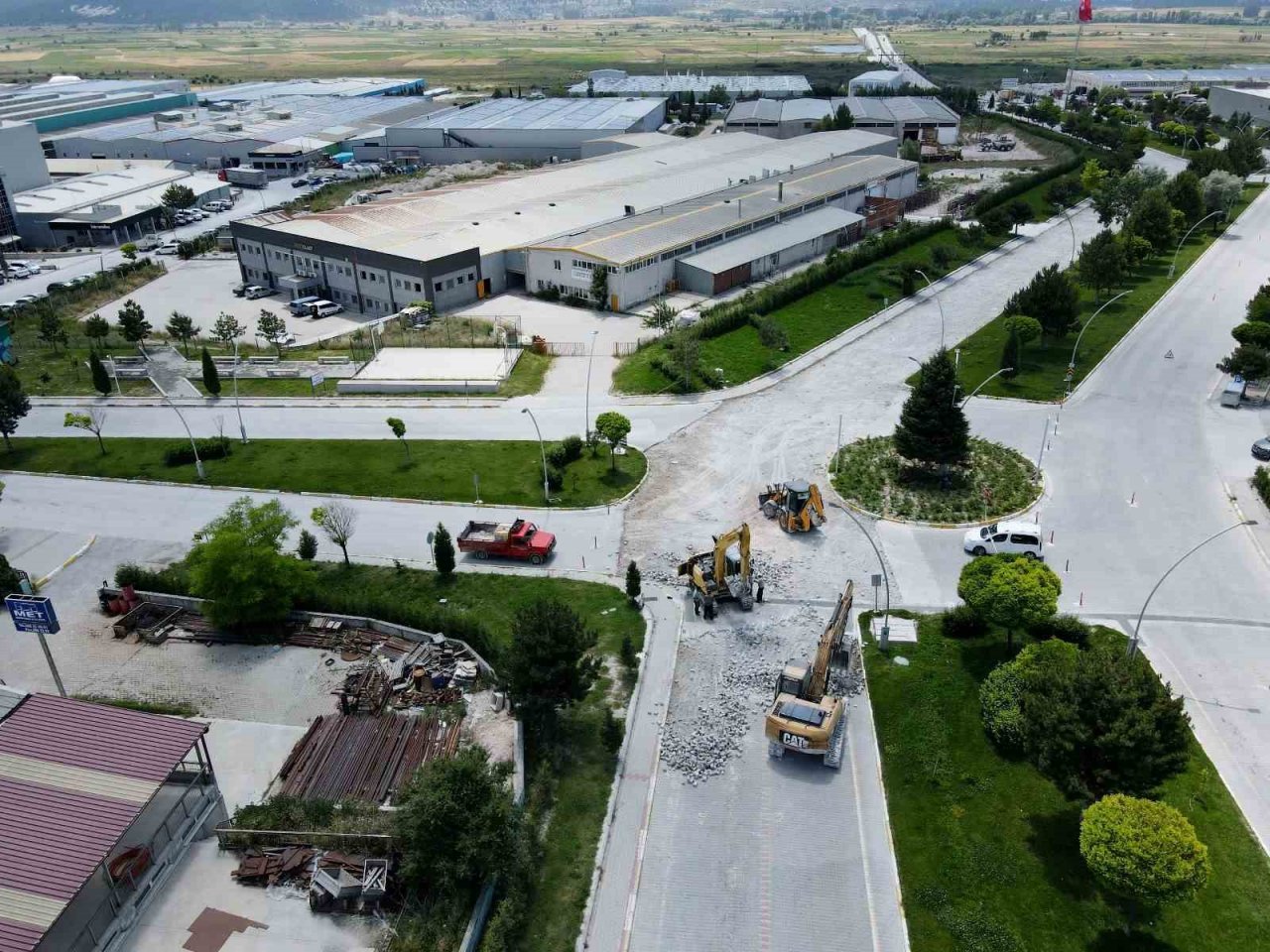 Kütahya OSB’den sıcak asfalt çalışmaları