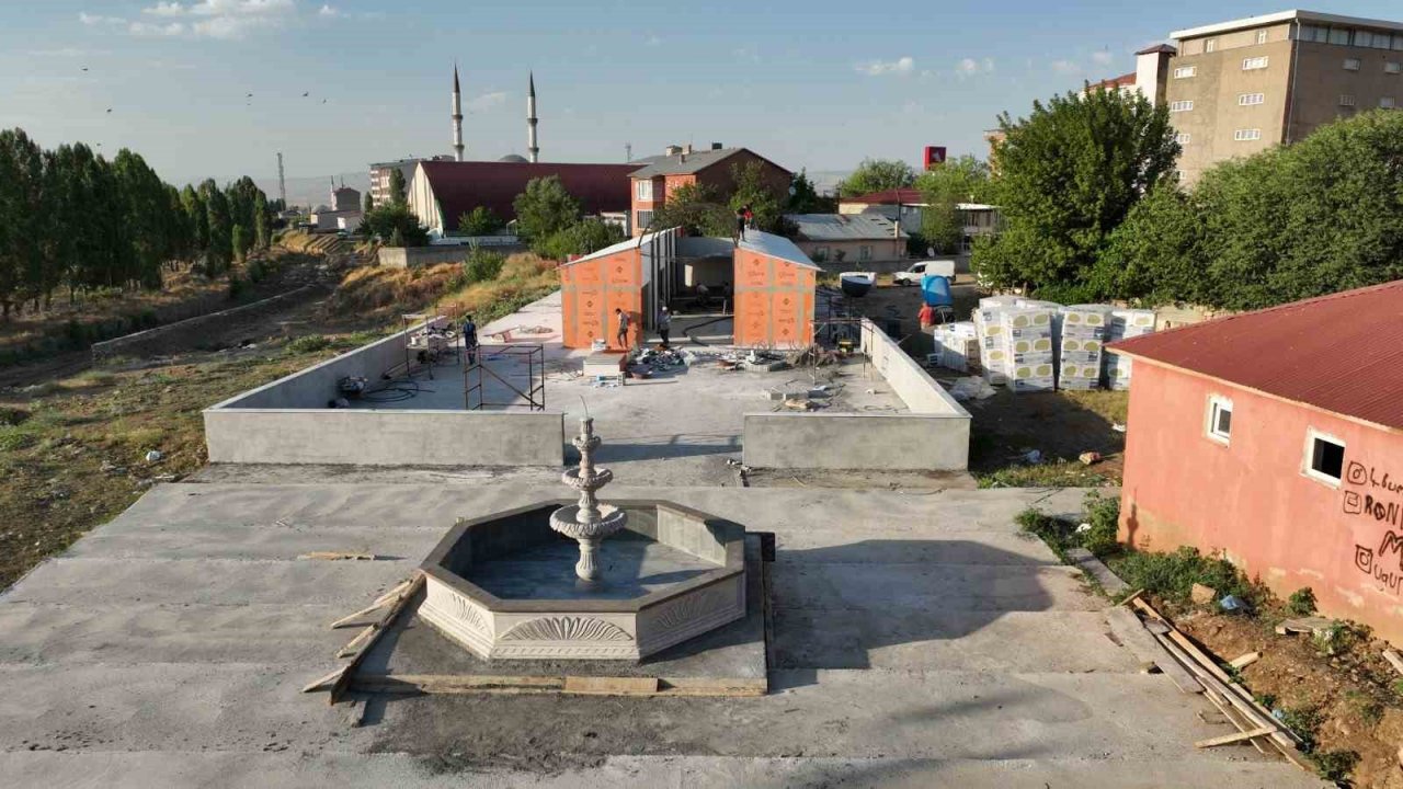 Muş’ta “Cemiyet Sokak Çarşısı” yapıldı