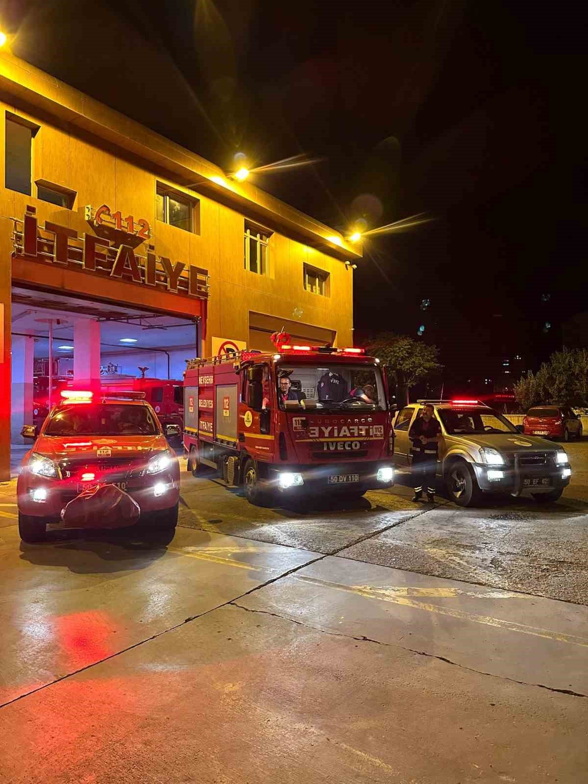 Nevşehir Belediyesi İtfaiye Ekipleri Kemer’e gitti