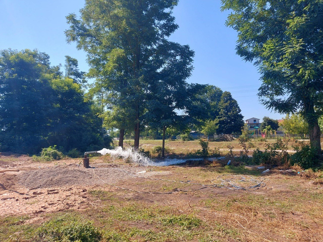 Hendek’te devam eden 3 sondaj çalışmasının ilki başarı ile sonuçlandı