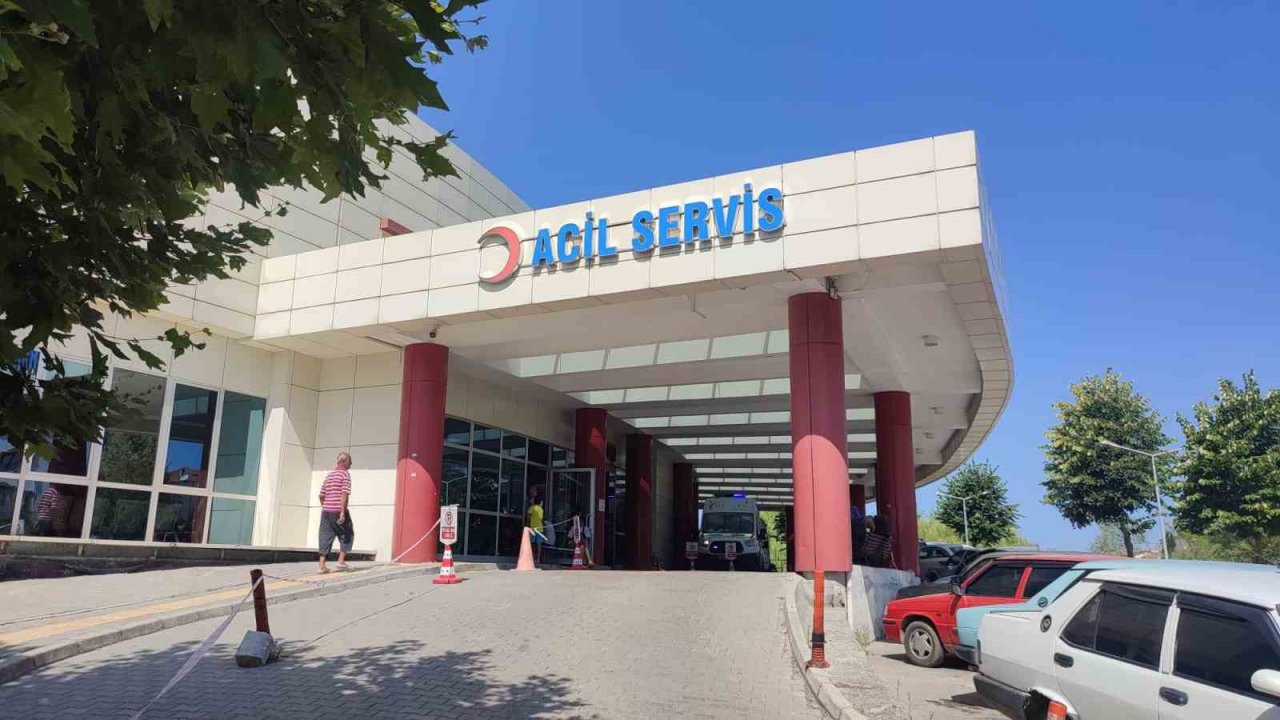 Kazada hayatını kaybeden çocuğun mevlit yemeğinde 128 kişi zehirlendi