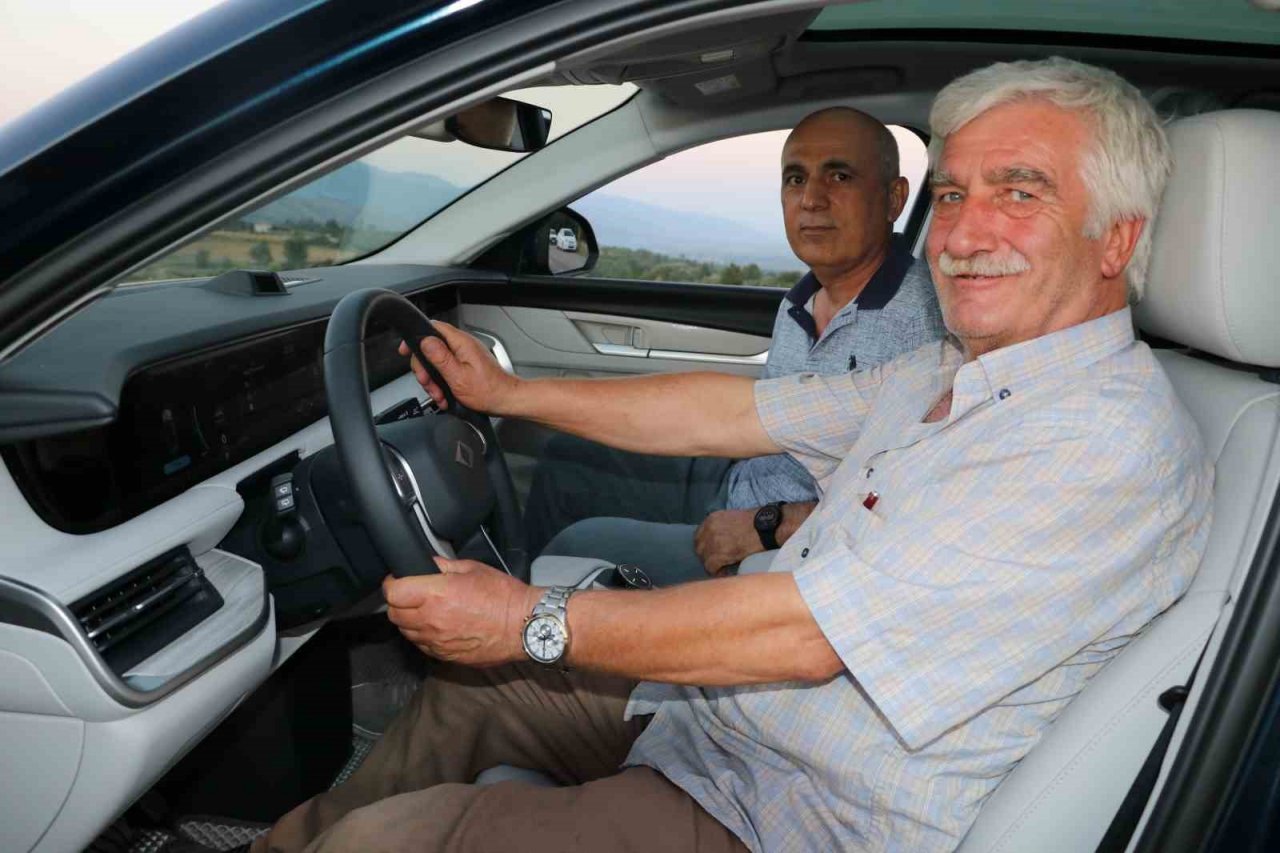 Alpaslan’ın kaşiflerin, TOGG heyecanı