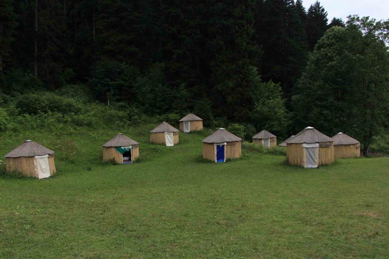 Oğuz boyu geleneğinin sürdürüldüğü tesis Avrupa’dan yüzlerce turisti ağırlıyor