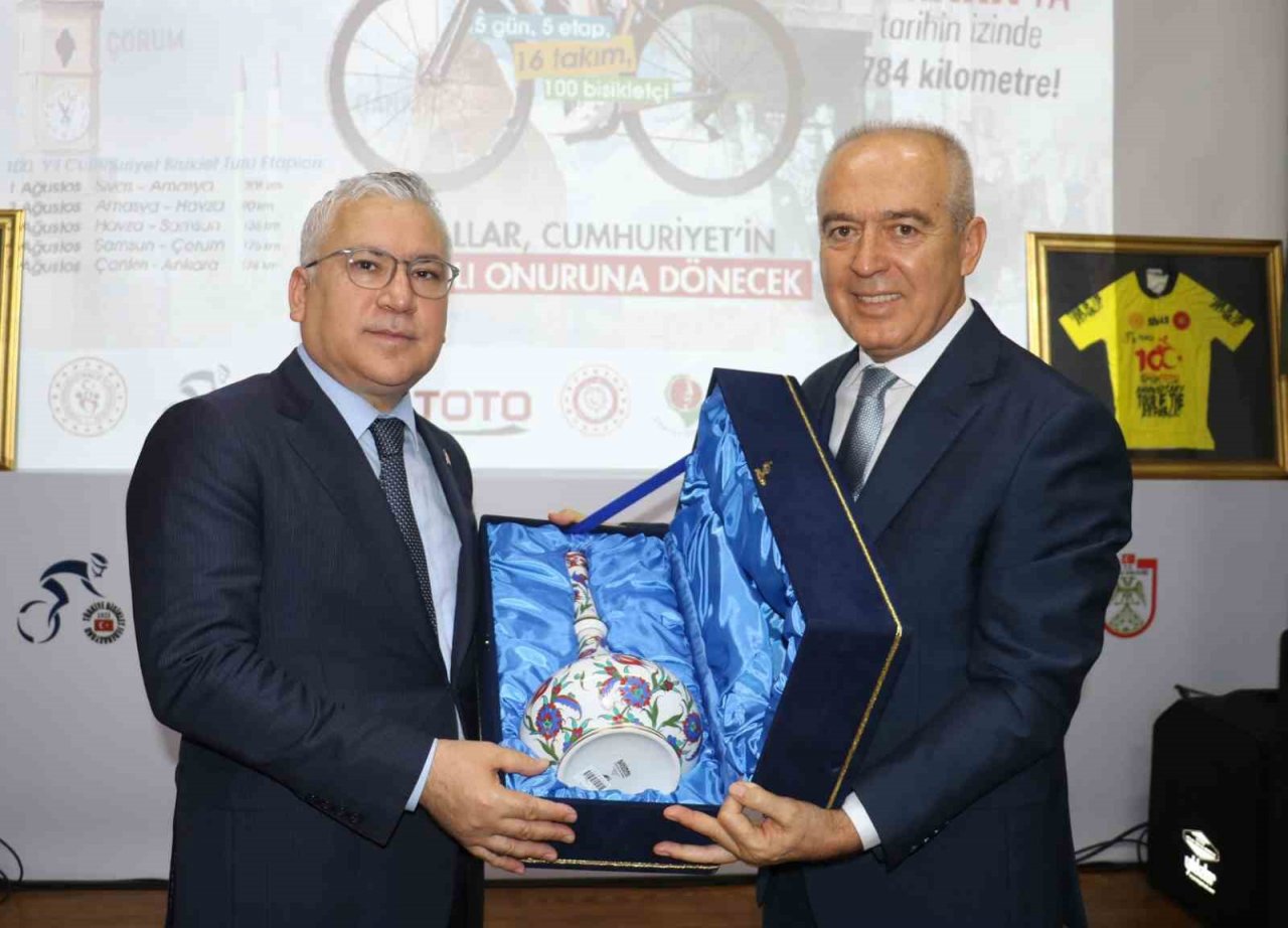 “100. Yıl Cumhuriyet Bisiklet Turu’nun” basın lansmanı yapıldı