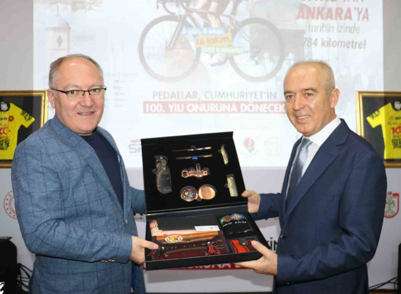 “100. Yıl Cumhuriyet Bisiklet Turu’nun” basın lansmanı yapıldı