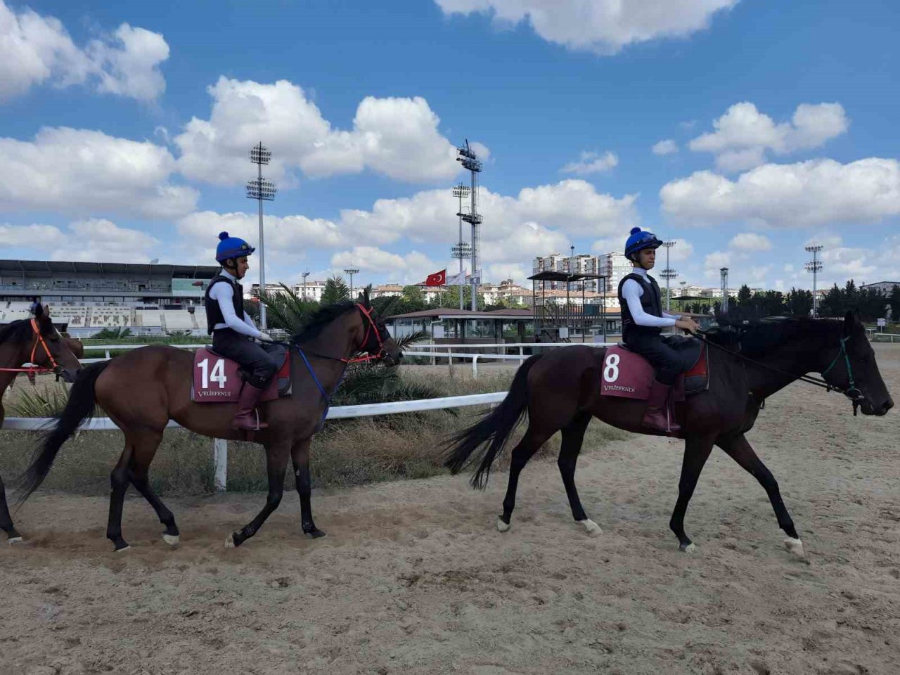İyi bir jokey olmanın yolu, bu okuldan geçiyor