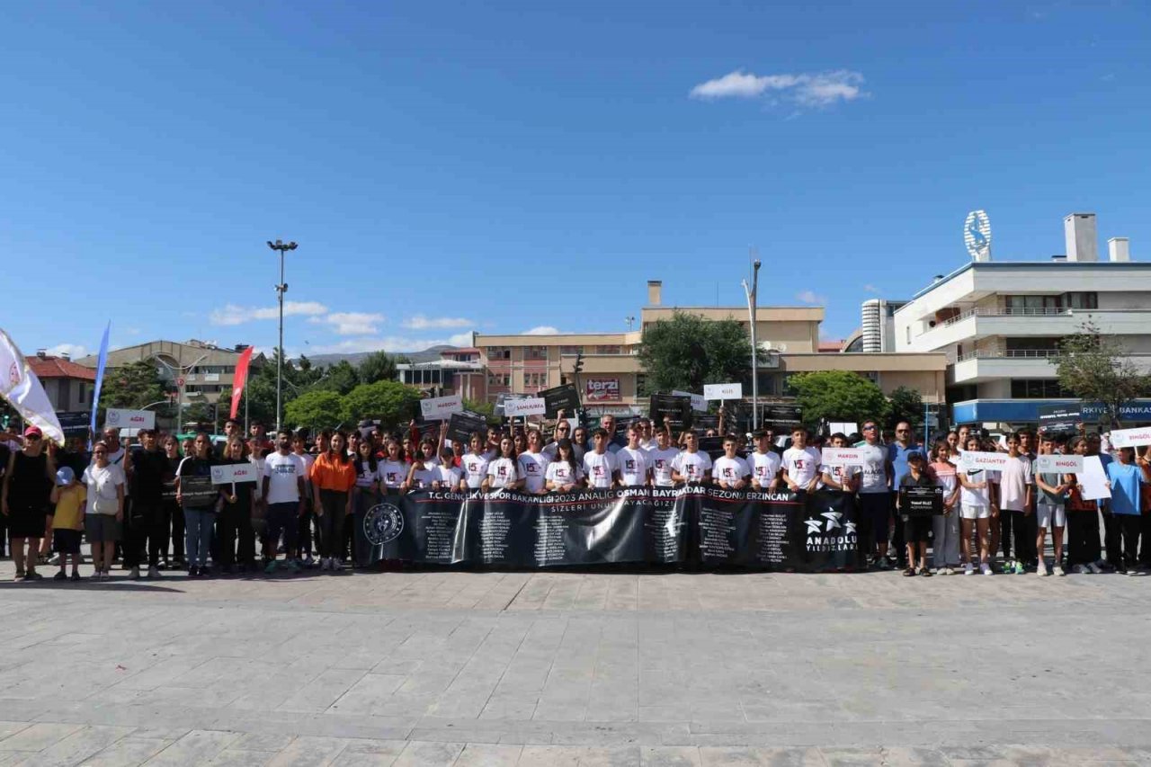 ANALİG sporcuları Erzincan’da deprem şehitleri için yürüdü