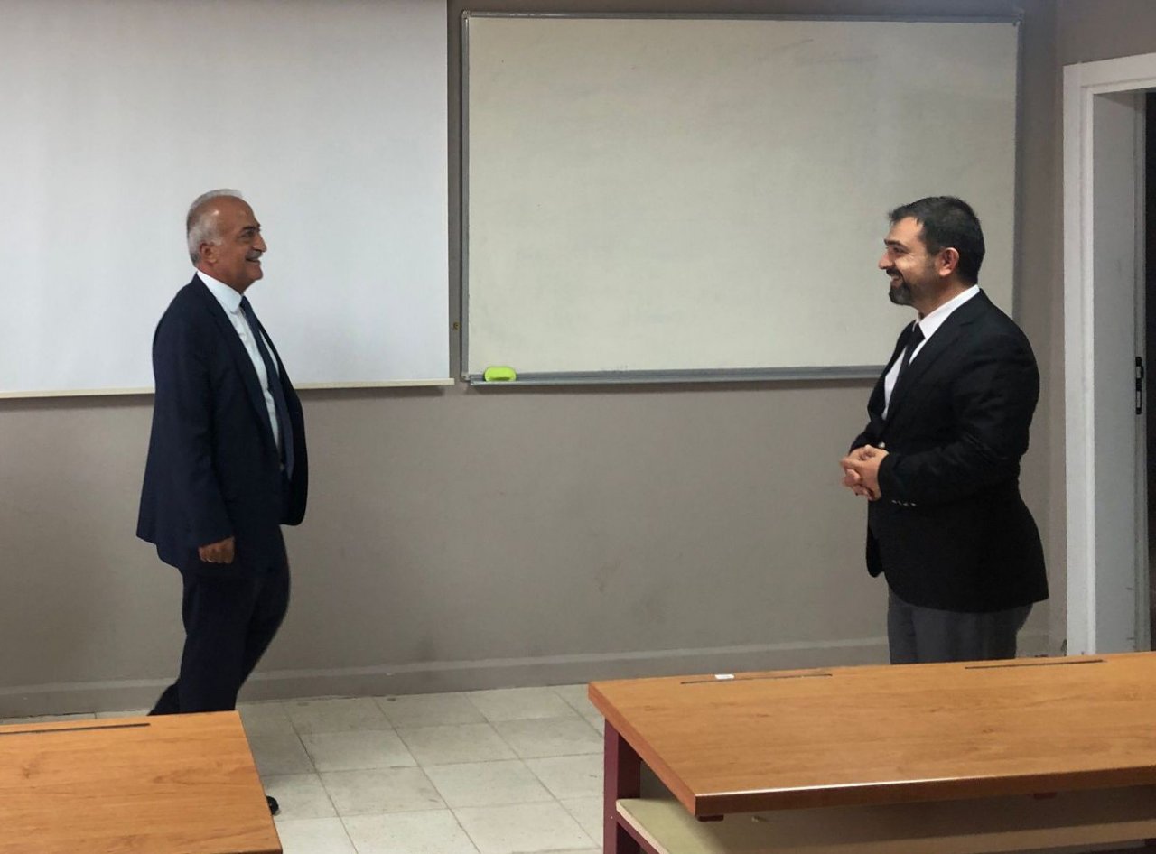 Rektör Çomaklı, Hınıs Meslek Yüksekokulunu ziyaret etti