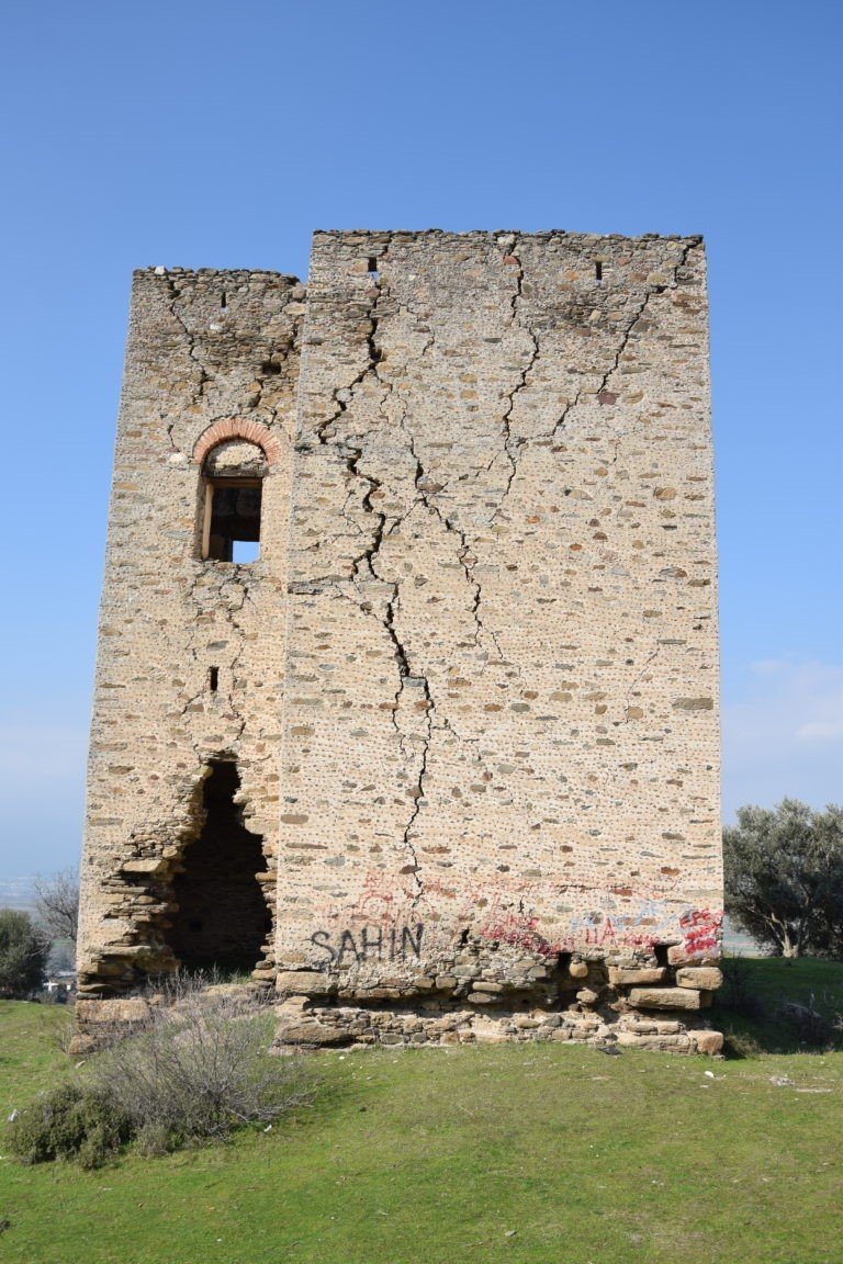 Donduran Kulesi, güçlendirme bekliyor