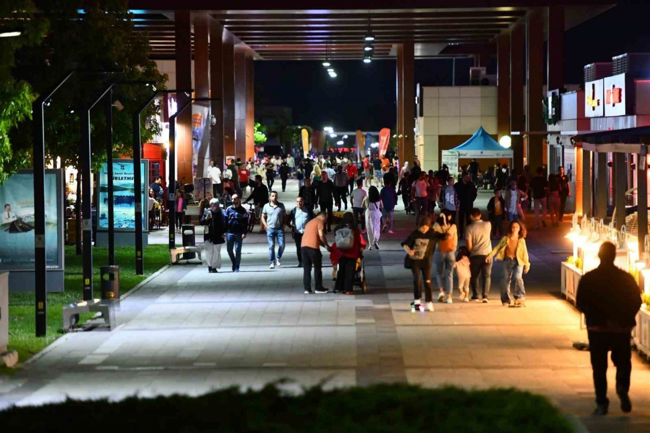 Balıkesir kabuk değiştiriyor