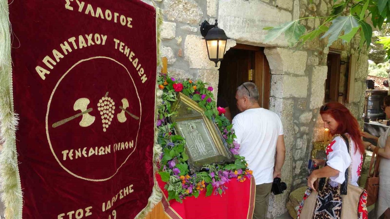 Bozcaada’da Aya Paraskevi Günü ayini