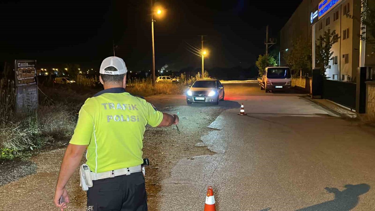 12 araç sürücüsüne 45 bin TL ceza kesildi