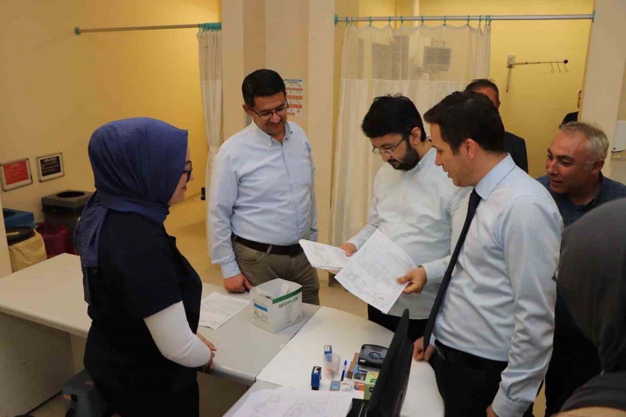 Emet ve Hisarcık’ta ilçe sağlık hizmetleri yerinde değerlendirildi