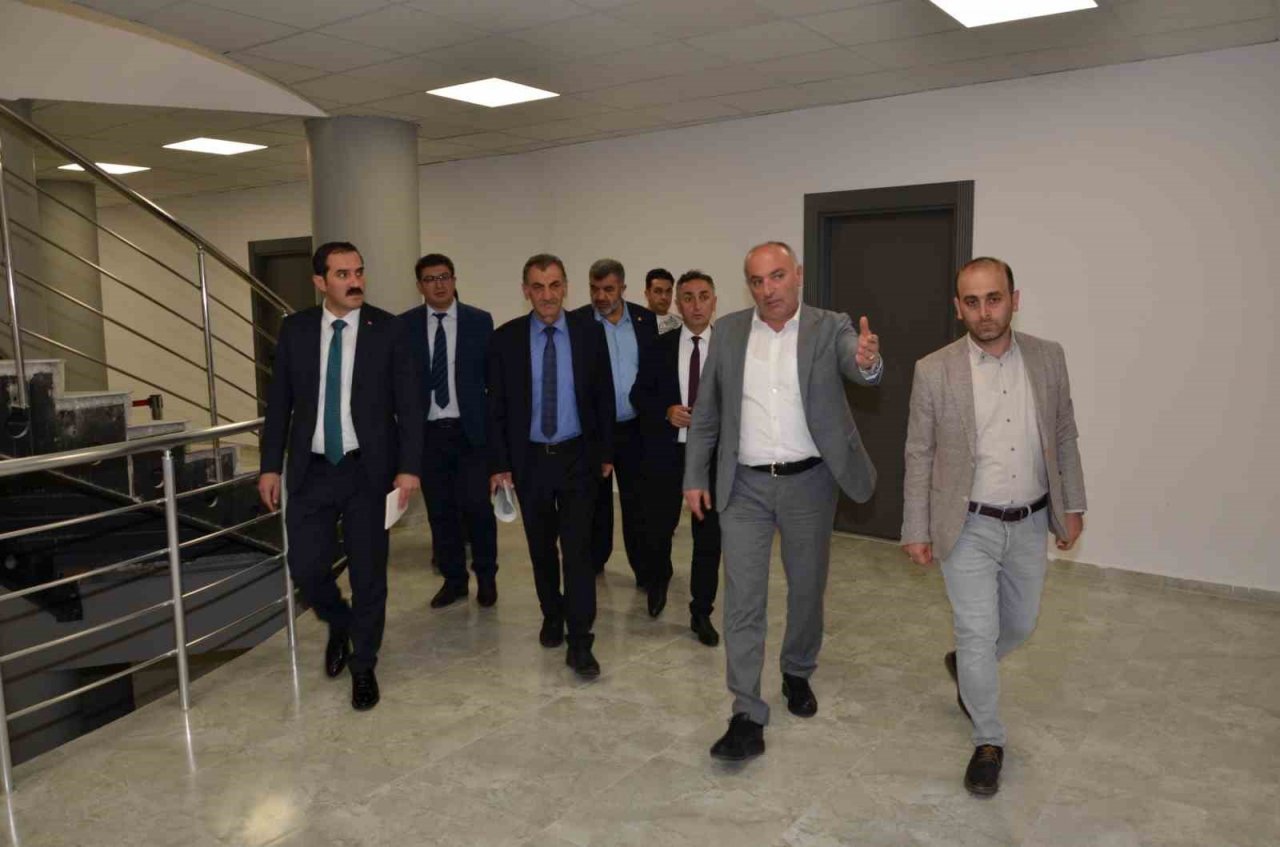 Özakalın paydaş kurumların yöneticileriyle buluştu