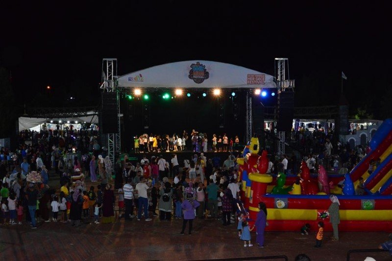 Gediz’de çocuklar şenlikte doyasıya eğlendi