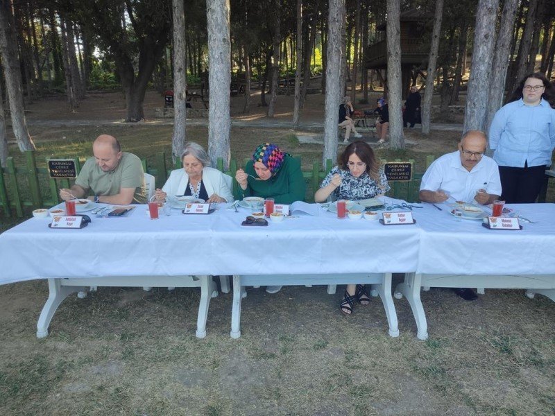 Gediz’de en güzel tarhana pişirme yarışması