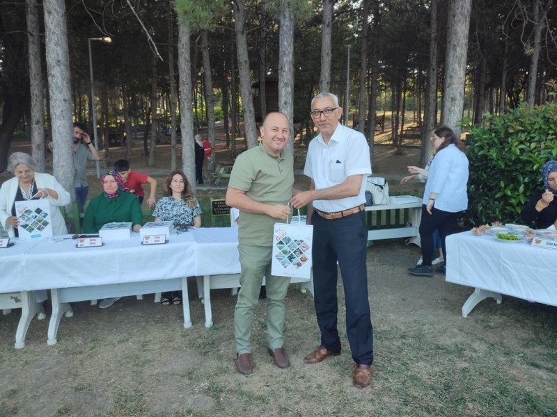 Gediz’de en güzel tarhana pişirme yarışması