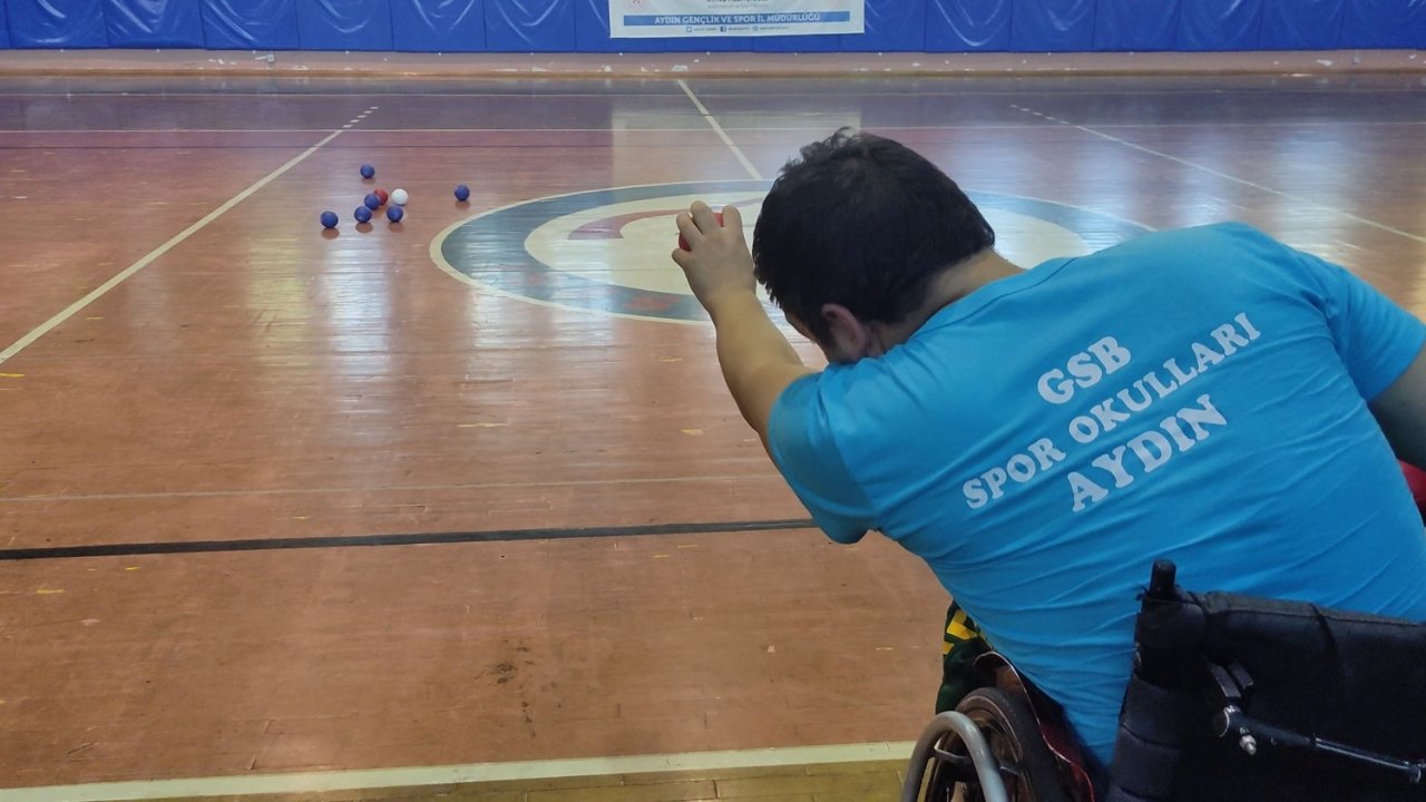 Engelsiz Spor Okulları gençlere spor yapma imkanı sağlıyor