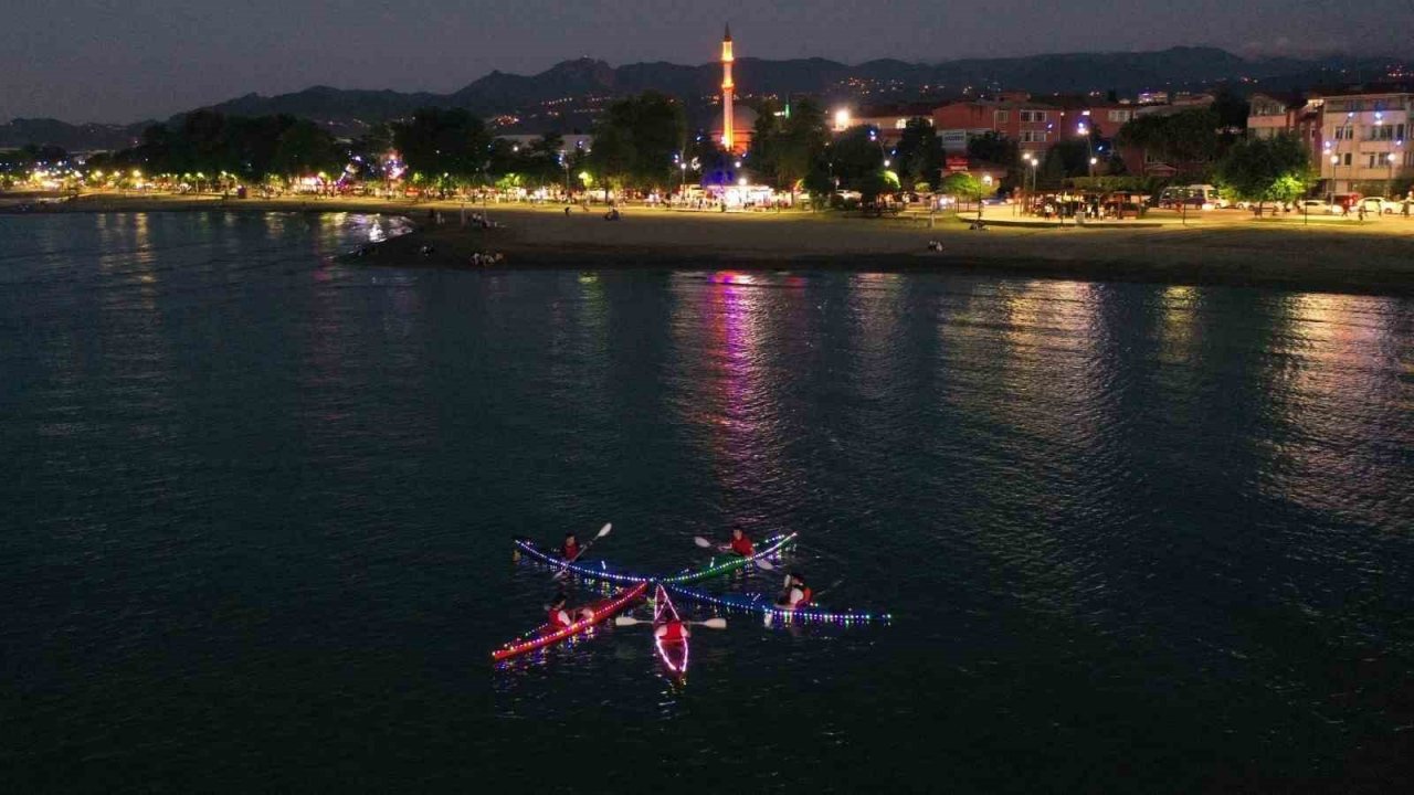 Ordu gecelerinde kano şöleni