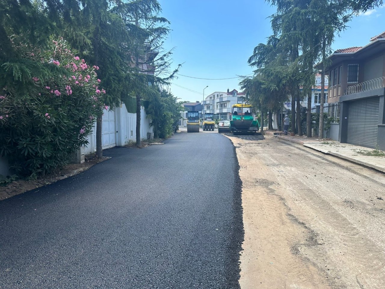 Darıca’nın yol ve kaldırımları yenileniyor