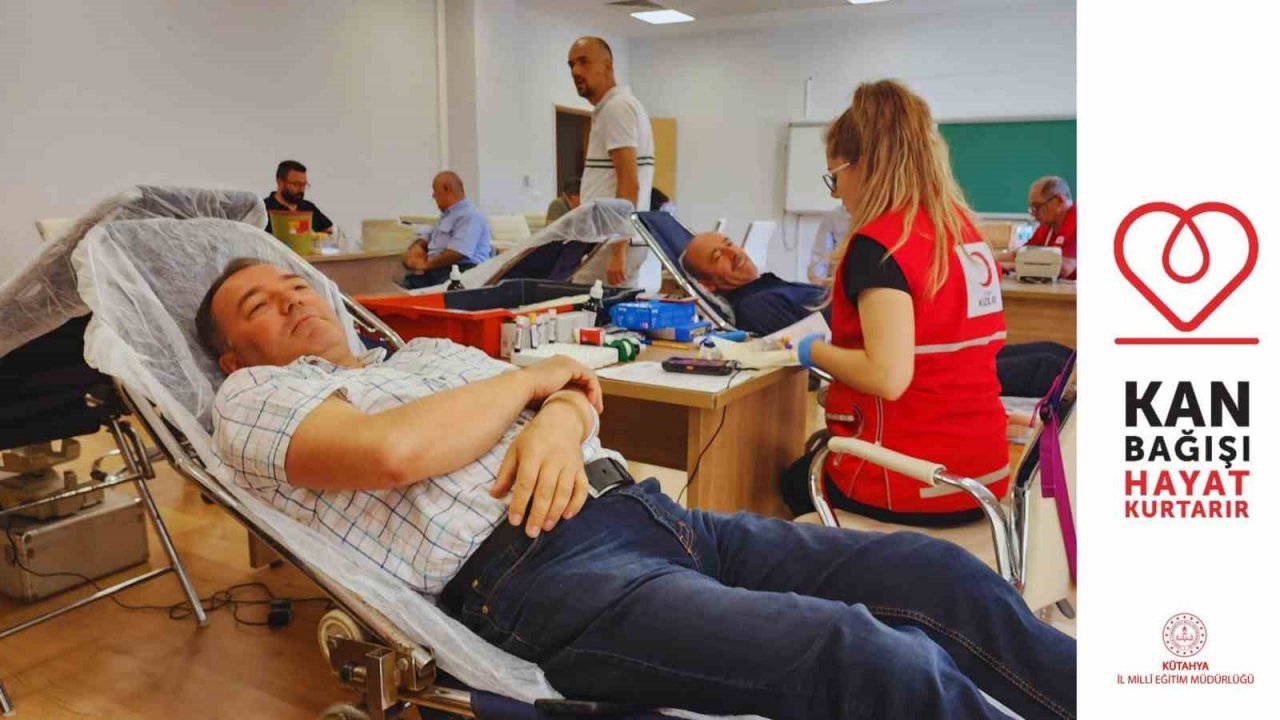 Kütahya İl Milli Eğitim Müdürlüğü personelinden kan bağışı kampanyasına destek