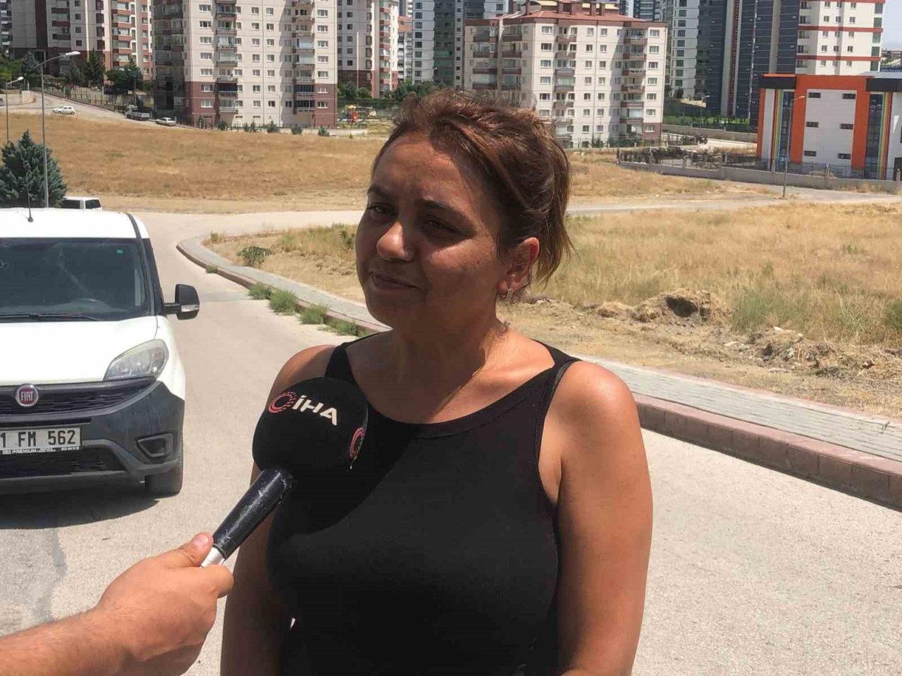 Köpeklerin saldırdığı 13 yaşındaki çocuk ölümden döndü