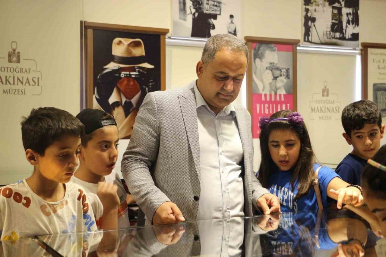 Semt konağı öğrencileri sanat sokağını gezdi