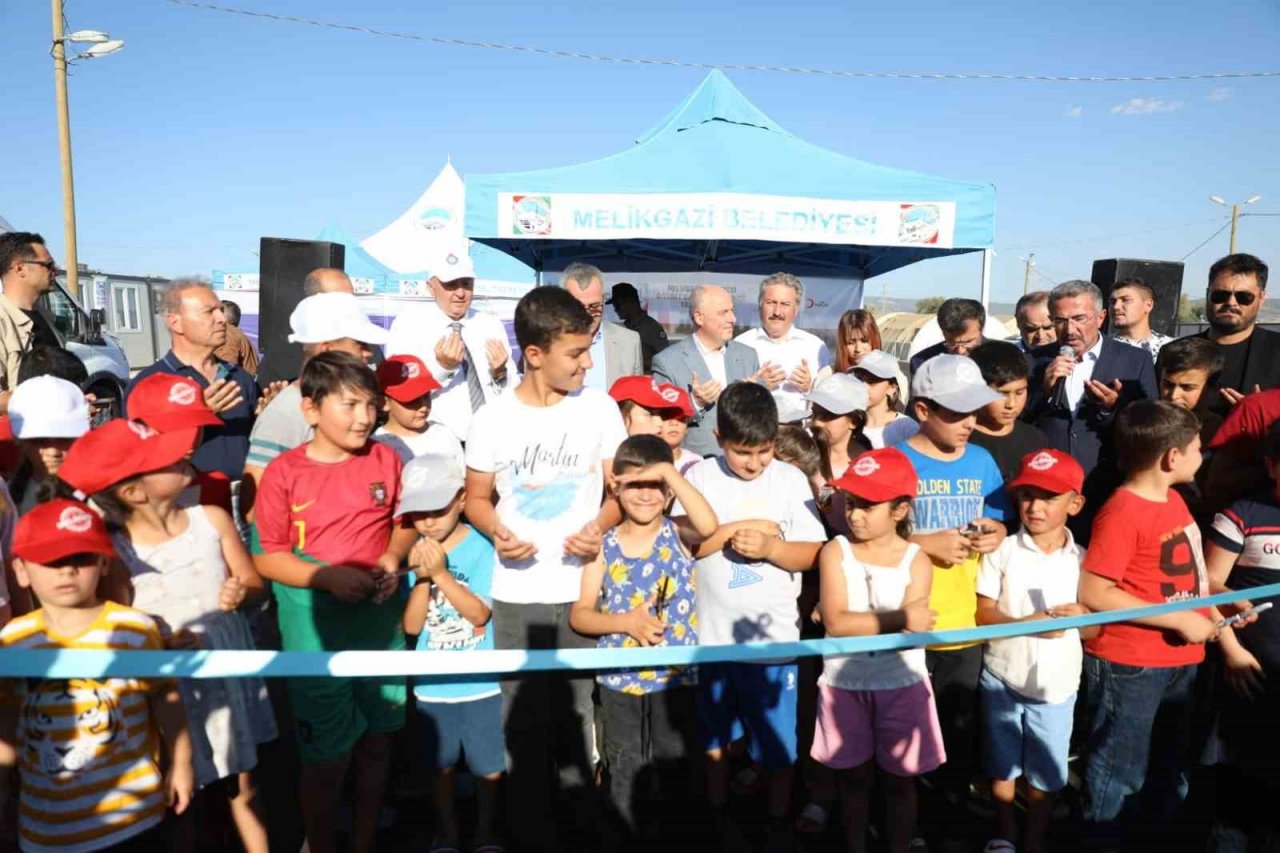 Dulkadiroğlu ilçesinin 2. yaşam alanı depremzedelerin kullanımına sunuldu