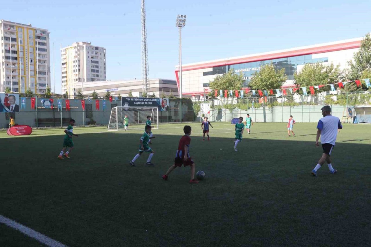 Şahinbey’de U12 rüzgarı