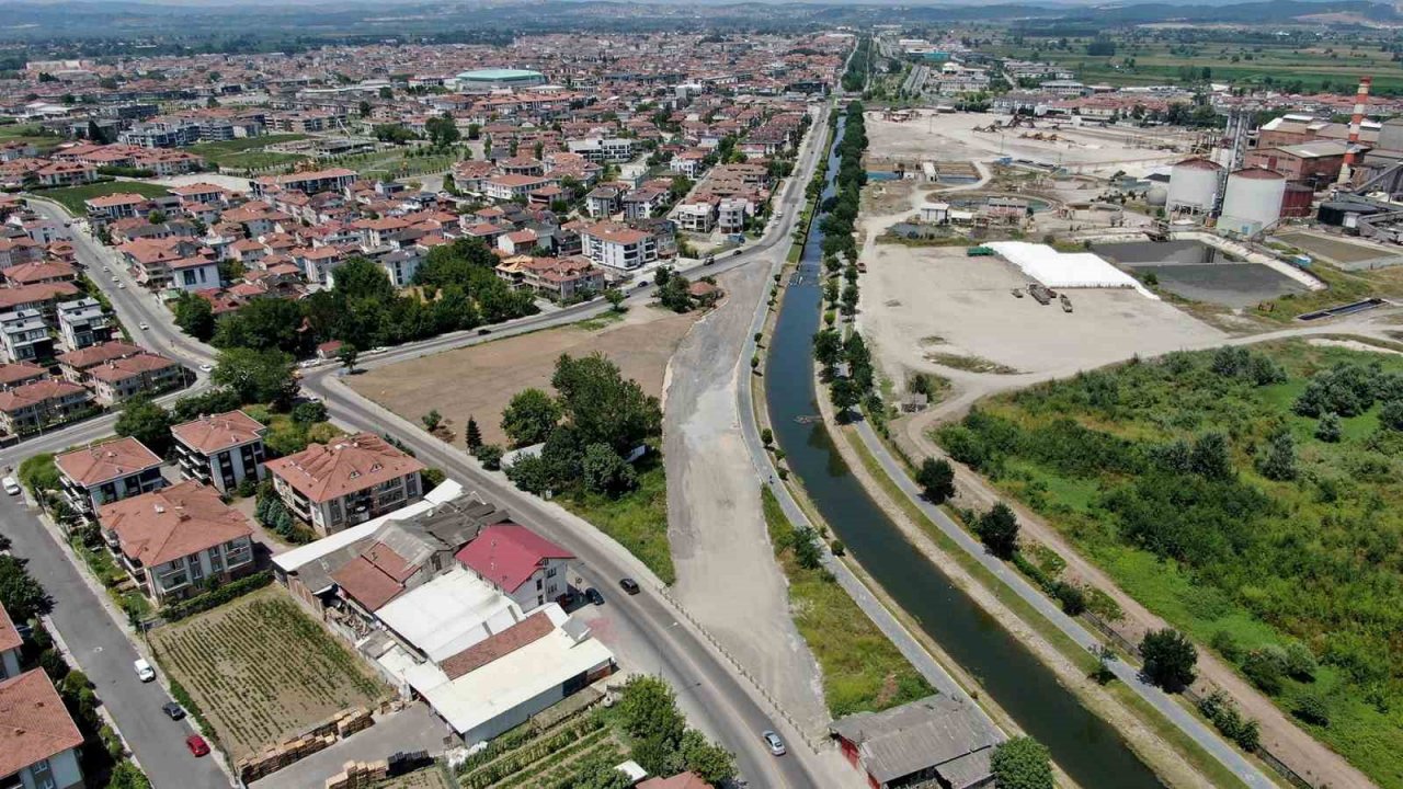 Sakarya Büyükşehir Serdivan ulaşımını rahatlatıyor