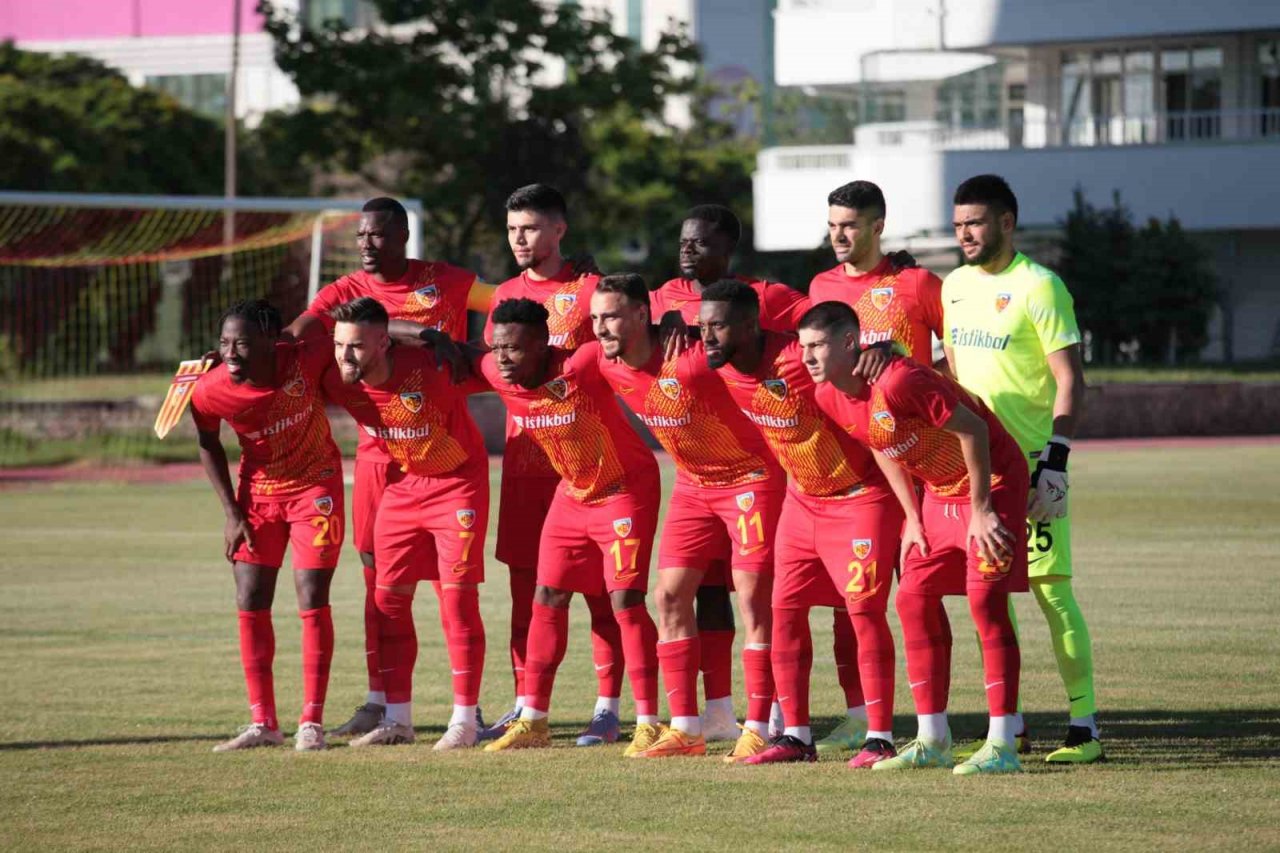 Kayserispor ikinci hazırlık maçına çıkıyor