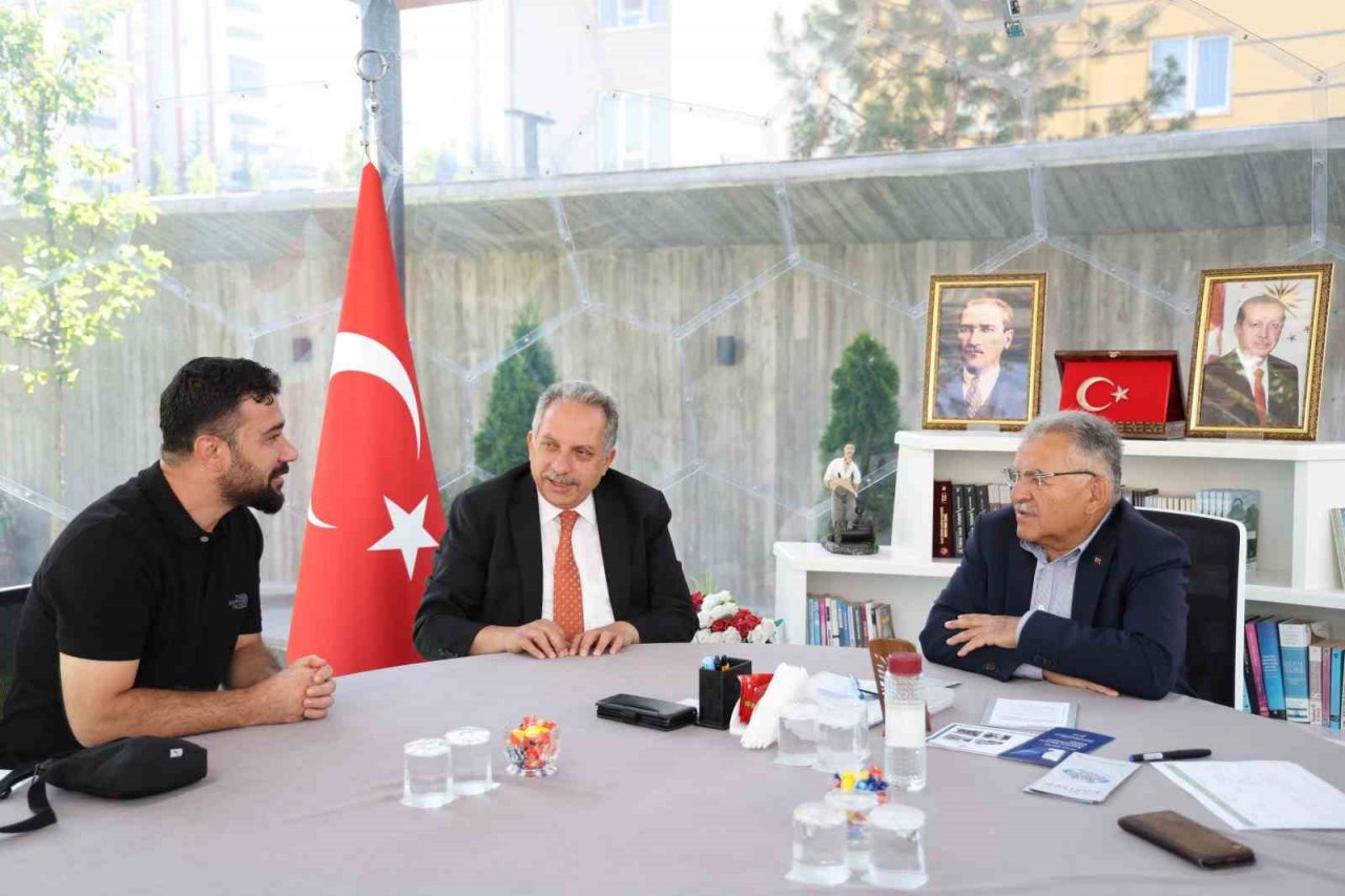 Başkan Büyükkılıç ile şeffaf oda