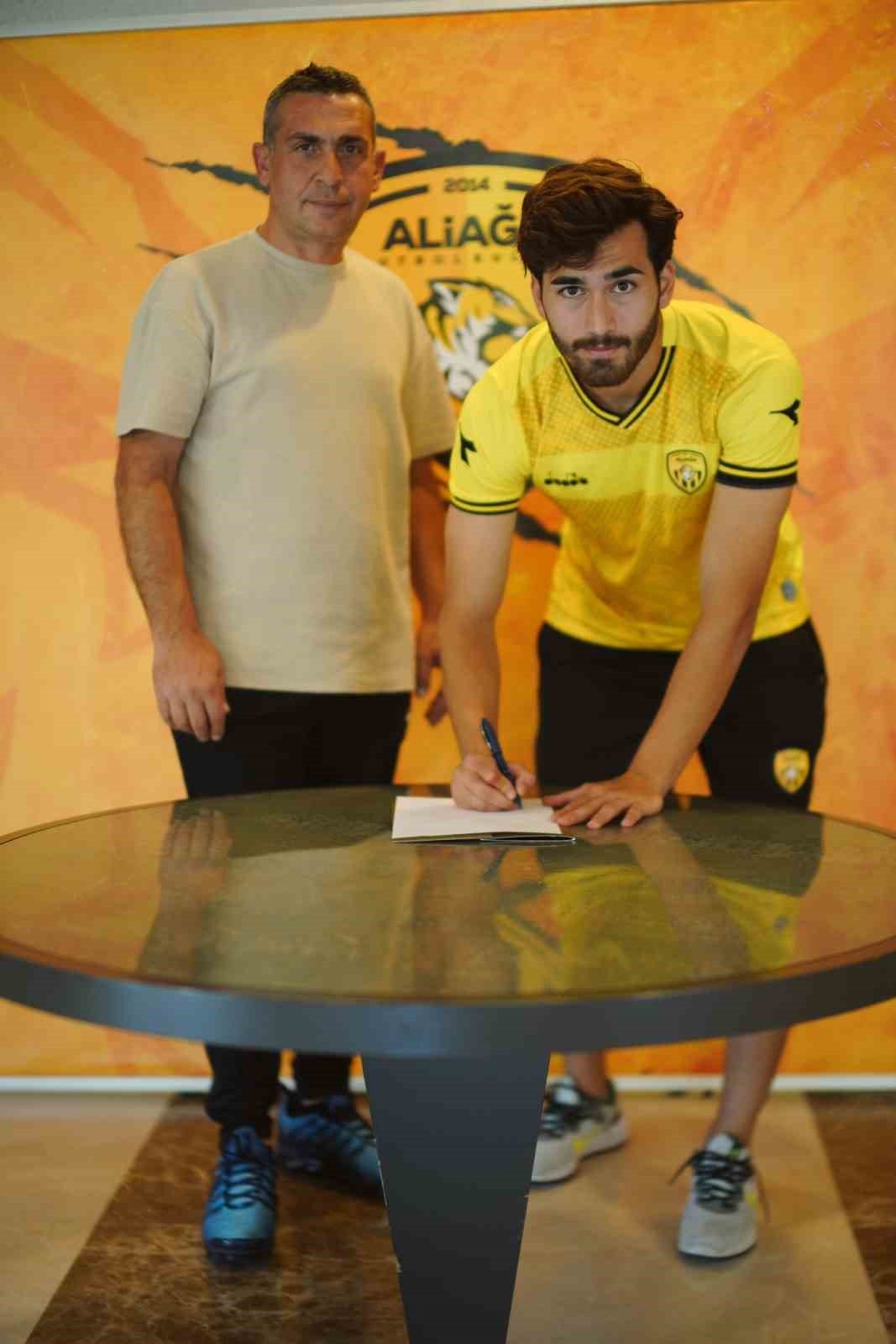 Aliağa FK, Kadir Kurt’u kadrosuna kattı