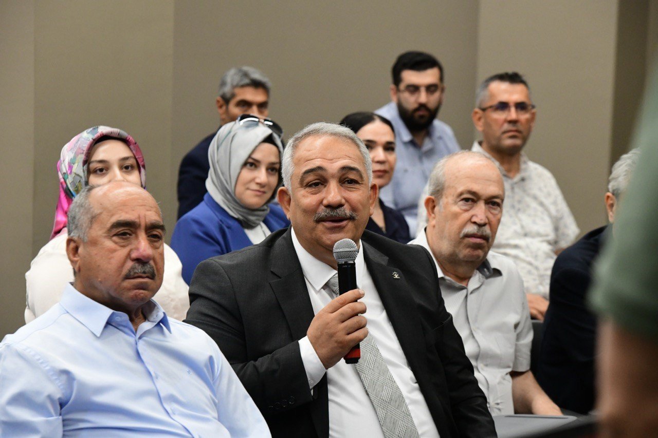 Belediyelerin hizmetlerini yerinde inceledi